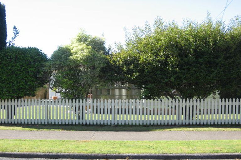 Photo of property in 446 Raikes Avenue, Te Awamutu, 3800