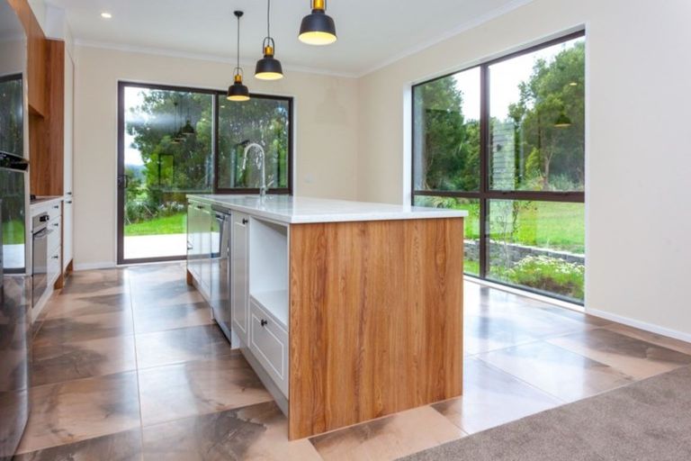 Photo of property in 70 Pinehurst Drive, Pauanui, Hikuai, 3579