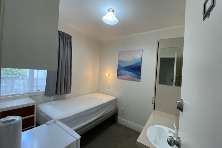 Photo of property in 6 Boundary Road, Claudelands, Hamilton, 3214