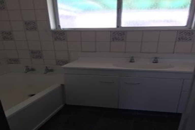 Photo of property in 70 Langley Avenue, Milson, Palmerston North, 4414
