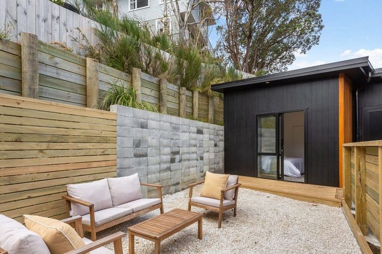 Photo of property in 4b Columbia Way, Kingston, Wellington, 6021