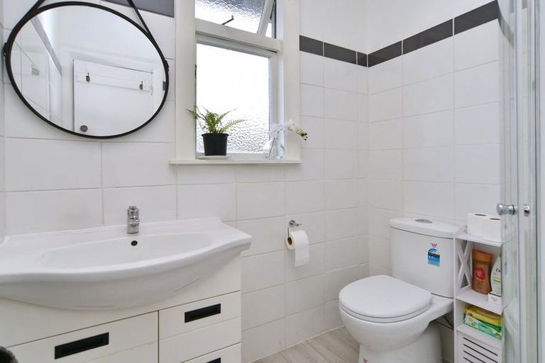 Photo of property in 93 Bassett Street, Burwood, Christchurch, 8083