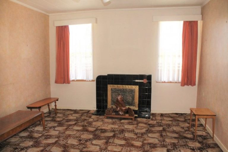 Photo of property in 4 Rintoul Street, Westport, 7825