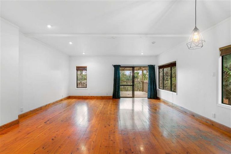 Photo of property in 35a Forest Hill Road, Henderson, Auckland, 0612