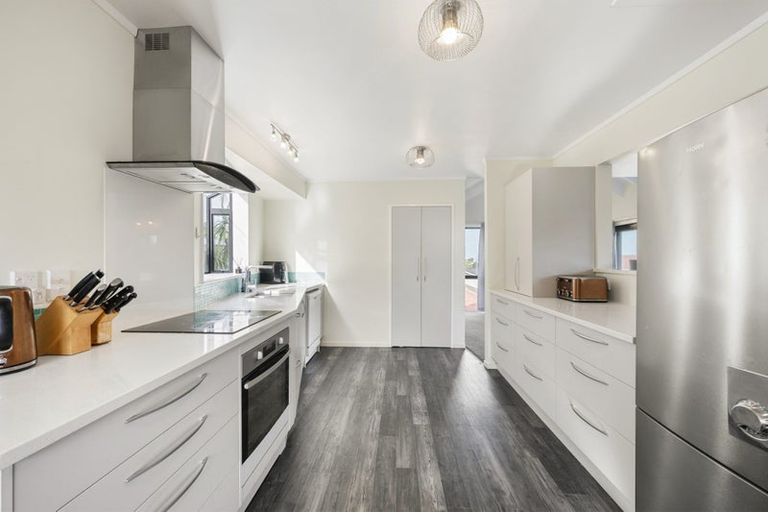 Photo of property in 27b Southgate Road, Southgate, Wellington, 6023