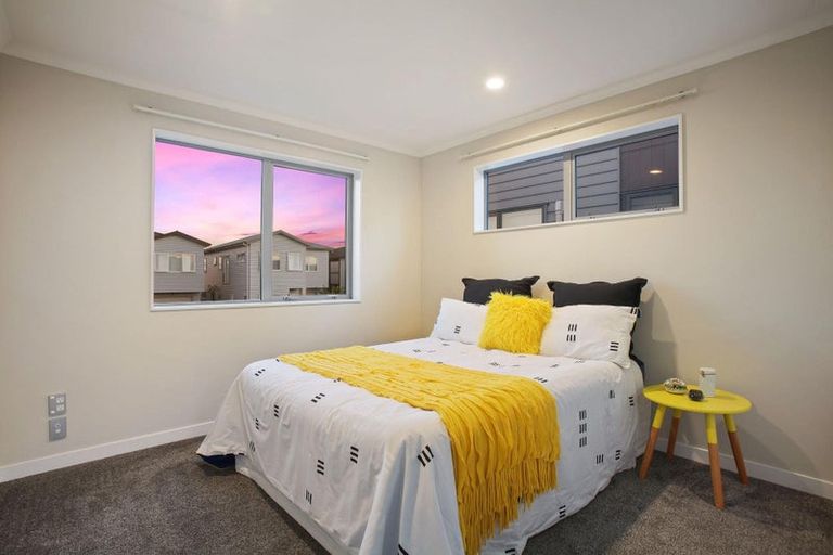 Photo of property in 36 Lockheed Street, Hobsonville, Auckland, 0618