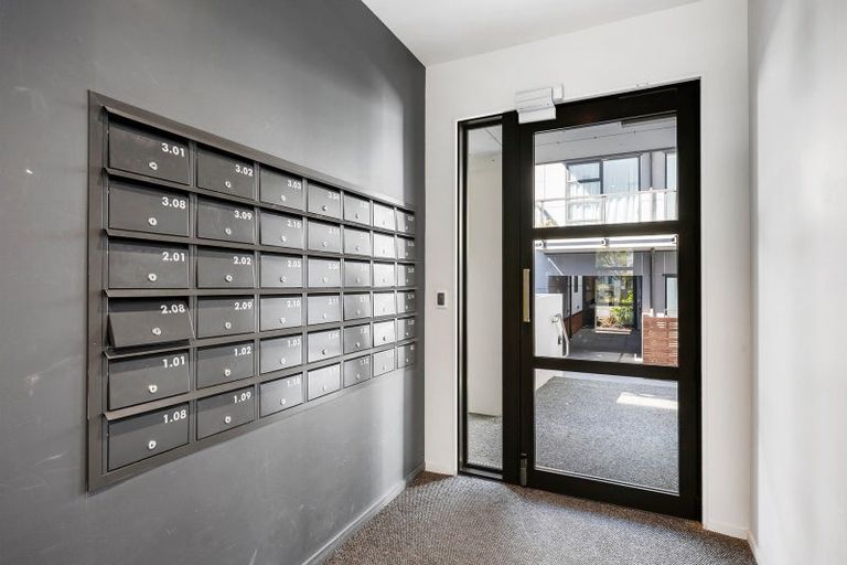 Photo of property in Detroit Apartments, 306/181u Tasman Street, Mount Cook, Wellington, 6021