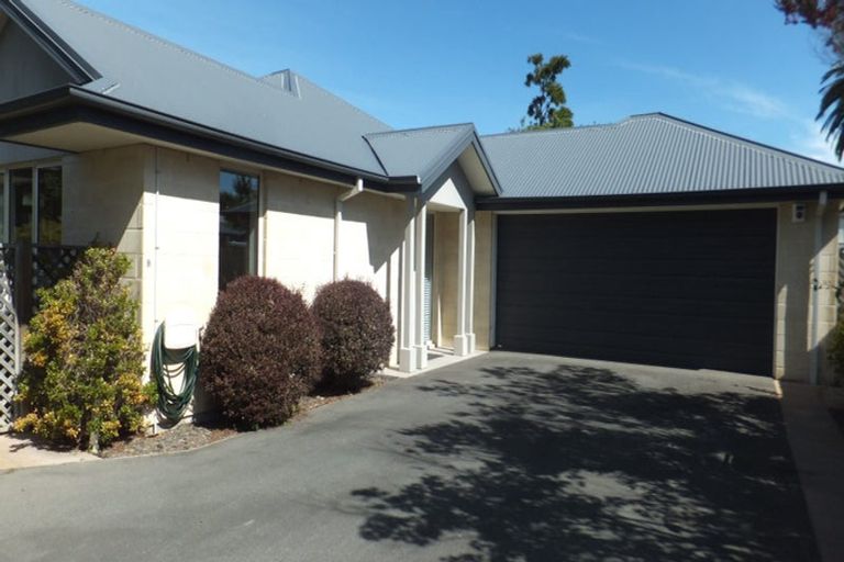 Photo of property in 14 Norwood Street, Beckenham, Christchurch, 8023