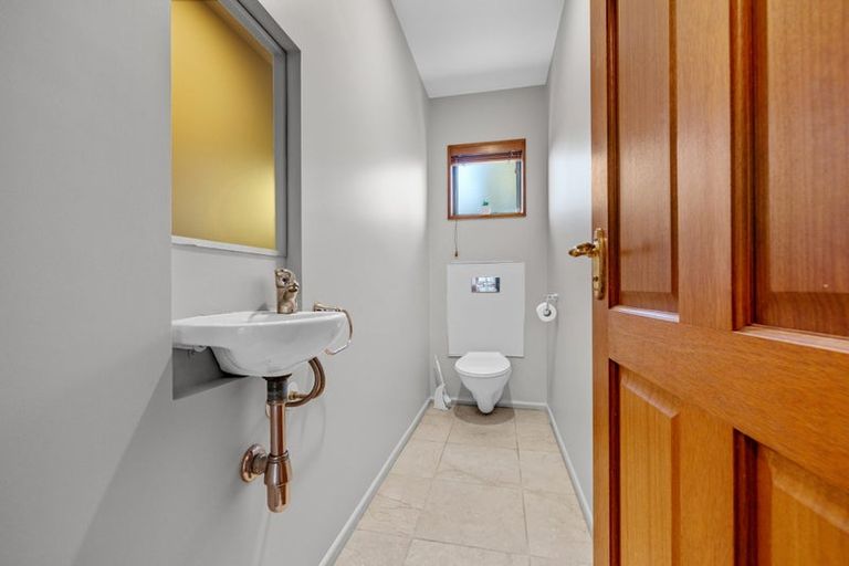 Photo of property in 128 Lake Terrace Road, Burwood, Christchurch, 8061