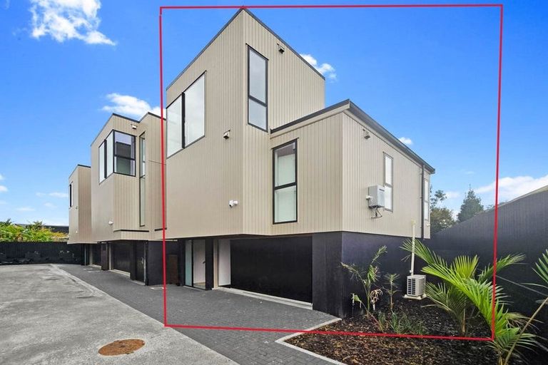 Photo of property in 48a Merani Street, Belmont, Auckland, 0622