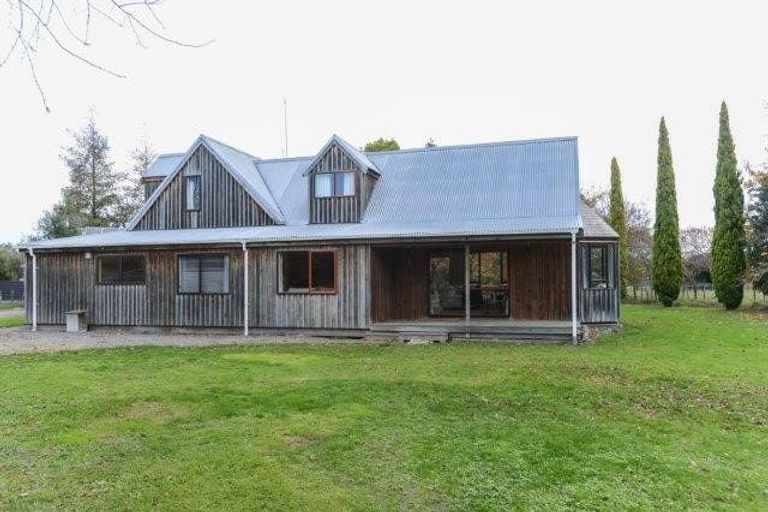 Photo of property in The Cottage, 2 Shanly Street, Waipawa, 4210
