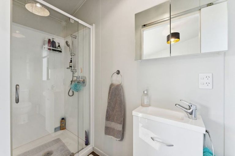 Photo of property in 68 Grey Street, Woodville, 4920