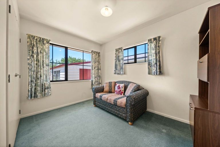Photo of property in 9 Venice Street, Martinborough, 5711