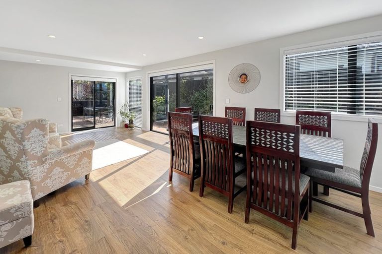 Photo of property in 3 Podgora Avenue, Kumeu, 0810