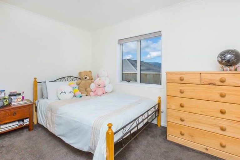 Photo of property in 115 Riverstone Drive, Riverstone Terraces, Upper Hutt, 5018