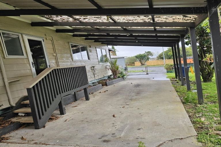 Photo of property in 20 Hindmarsh Street, Henderson, Auckland, 0612