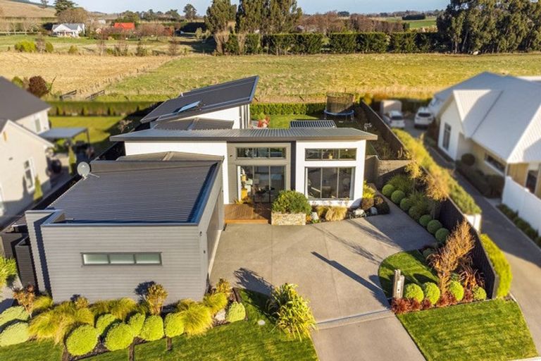 Photo of property in 32 Ardrossan Way, Tai Tapu, 7672