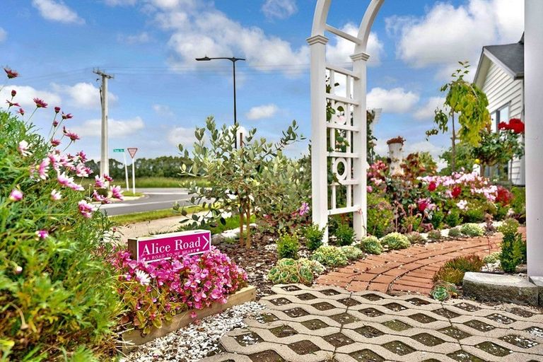 Photo of property in 67 Okawa Avenue, Papakura, 2110