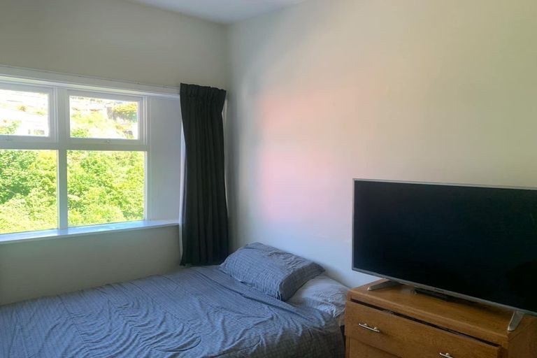 Photo of property in Parkland Flats, 17/51u Adams Terrace, Kelburn, Wellington, 6021