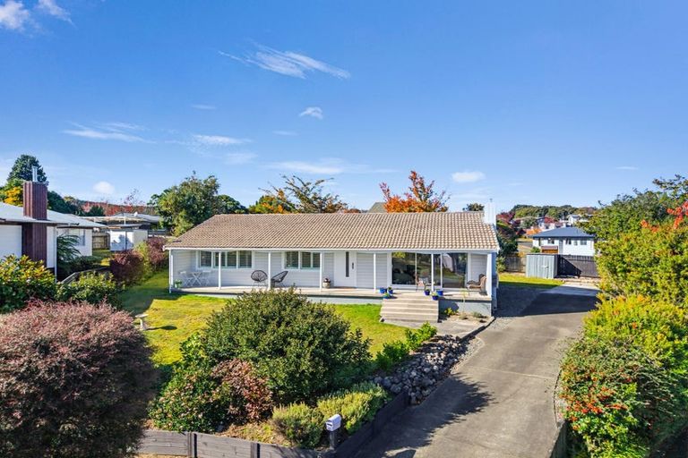 Photo of property in 6 Battersea Place, Richmond Heights, Taupo, 3330