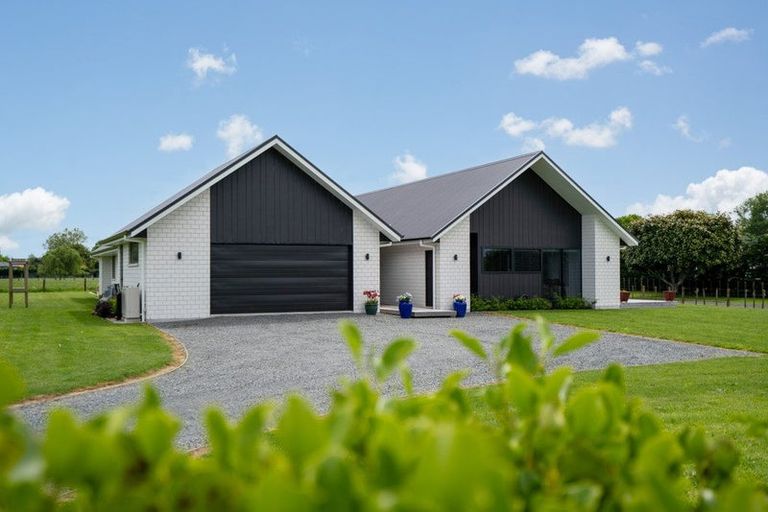 Photo of property in 99 Peake Road, Cambridge, 3493