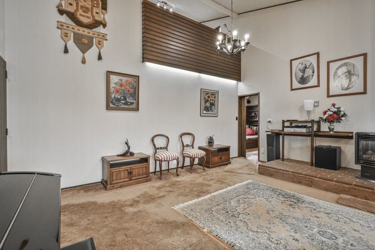 Photo of property in 17 Donegal Crescent, Tamatea, Napier, 4112