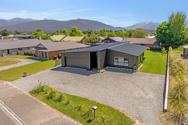 Photo of property in 7 Dalhousie Place, Te Anau, 9600