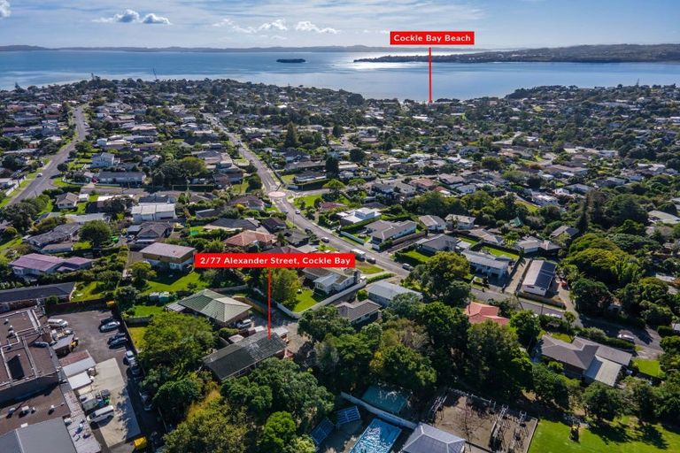 Photo of property in 2/77 Alexander Street, Cockle Bay, Auckland, 2014
