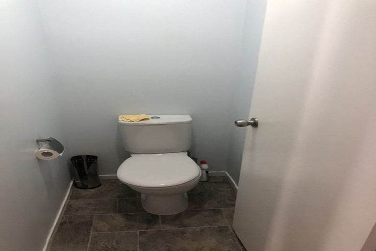 Photo of property in 20 Mason Street, New Lynn, Auckland, 0600