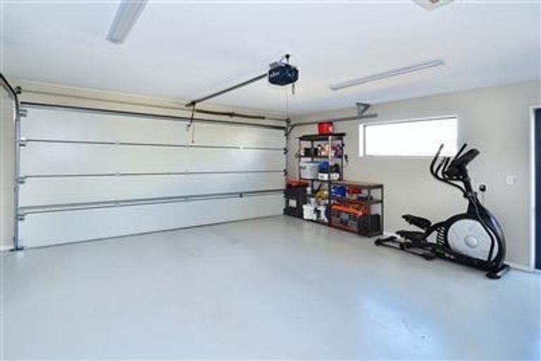 Photo of property in 25 Merrilees Place, Linwood, Christchurch, 8062