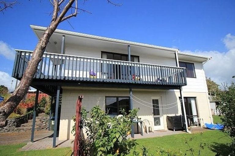 Photo of property in 16 Bellevue Road, Brookfield, Tauranga, 3110