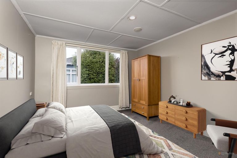 Photo of property in 12 Rhodes Street, Waimate, 7924