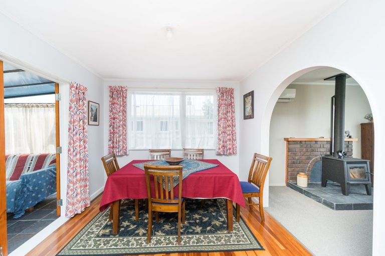 Photo of property in 5 Tingey Place, Awapuni, Palmerston North, 4412