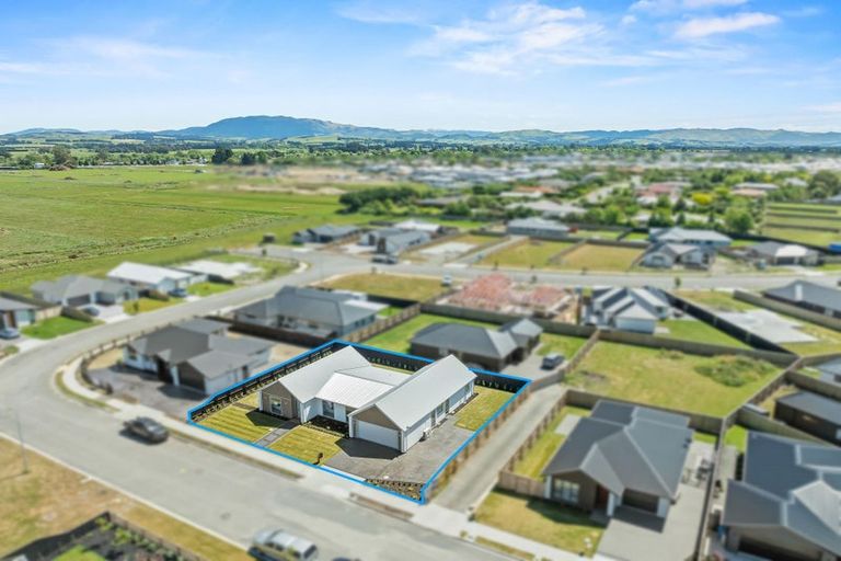 Photo of property in 52 Greig Crescent, Amberley, 7410