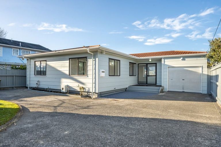 Photo of property in 2/1006 High Street, Avalon, Lower Hutt, 5011