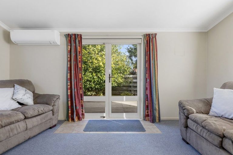 Photo of property in 2/36 Hinemoa Avenue, Taupo, 3330