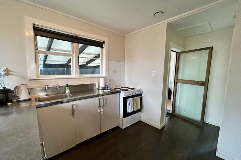 Photo of property in 7 Colvin Street, Westport, 7825