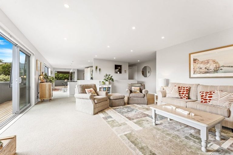 Photo of property in 16 Blue Gum Drive, Warkworth, 0910