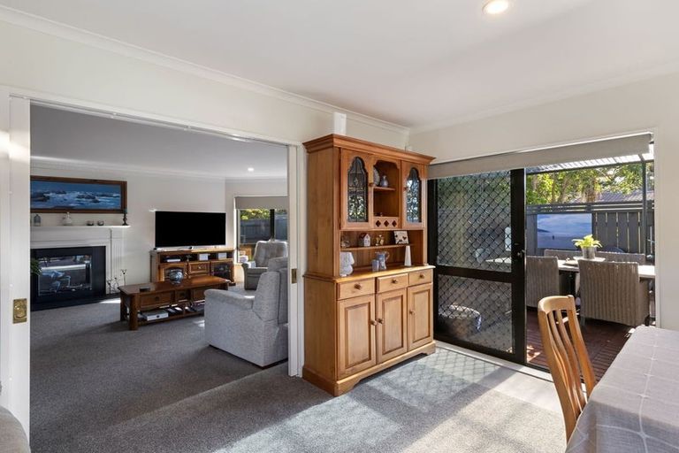 Photo of property in 18 Dougherty Place, Hokowhitu, Palmerston North, 4410