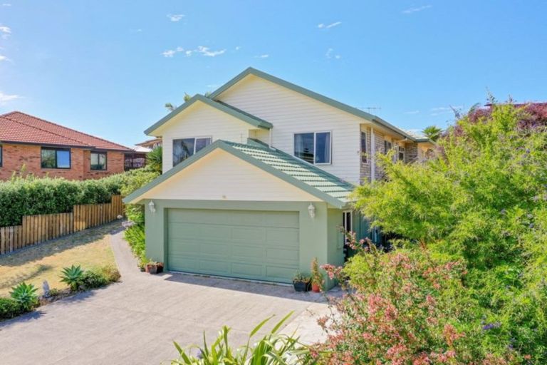 Photo of property in 16 Fishermans Drive, Coastlands, Whakatane, 3120