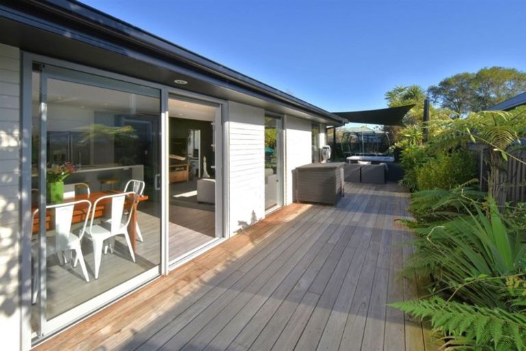 Photo of property in 7 Jameson Avenue, St Albans, Christchurch, 8052