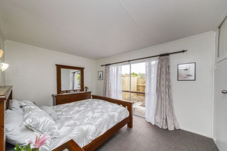 Photo of property in 8 Sicely Street, Marton, 4710