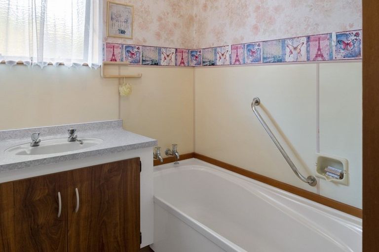 Photo of property in 10 Hobhouse Street, Stoke, Nelson, 7011