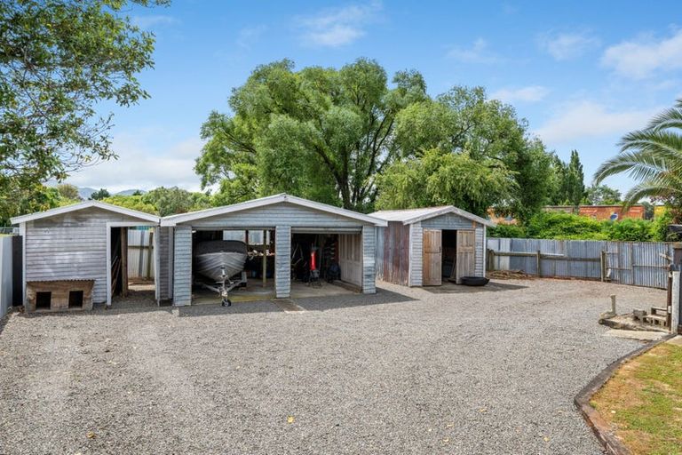 Photo of property in 2 Redwood Street, Seddon, 7210