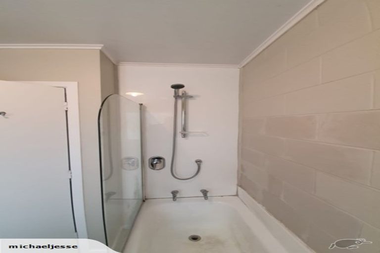 Photo of property in 3 Merton Street, Trentham, Upper Hutt, 5018