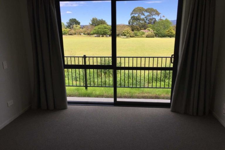 Photo of property in 24 Richardson Road, Omokoroa, 3114