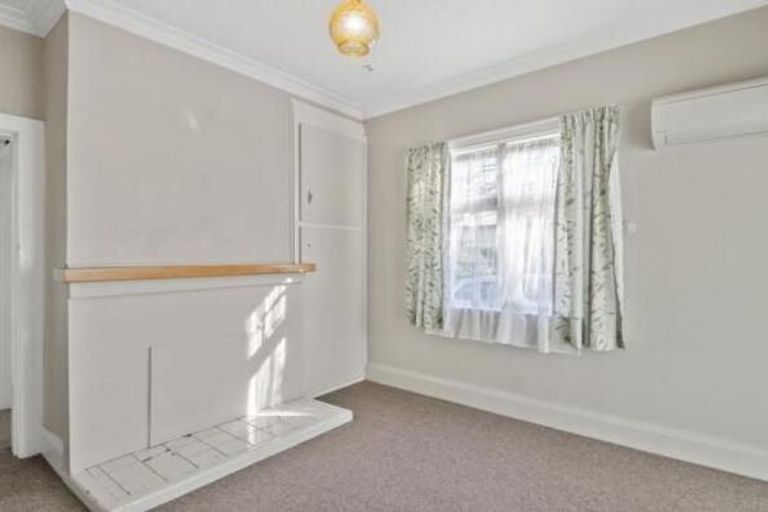 Photo of property in 607 Ferry Road, Woolston, Christchurch, 8023