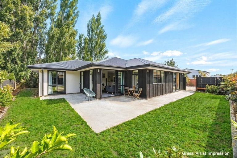 Photo of property in 61 Sinclair Street, New Brighton, Christchurch, 8083