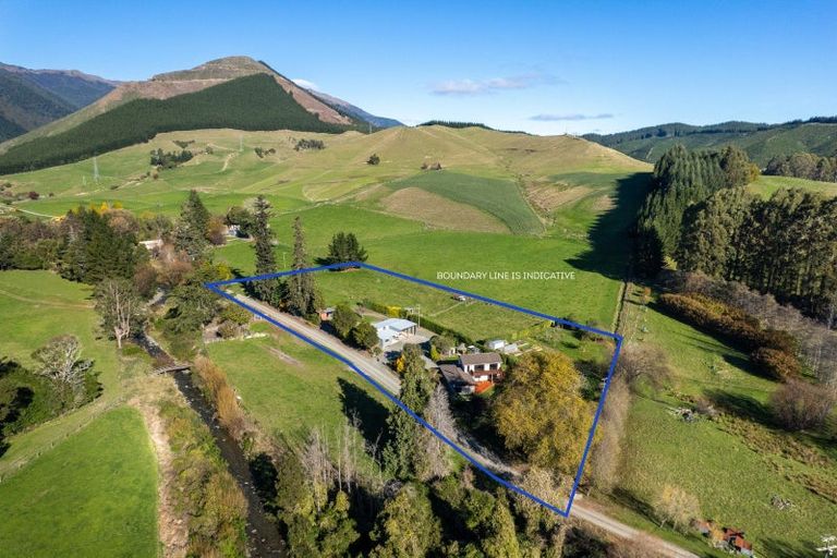 Photo of property in 68 Hiwipango Road, Belgrove, Wakefield, 7095