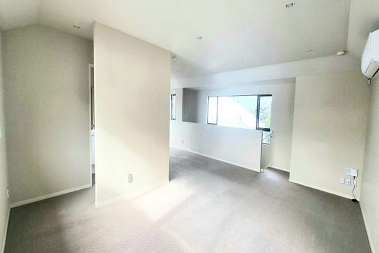 Photo of property in 50a Freyberg Street, Lyall Bay, Wellington, 6022